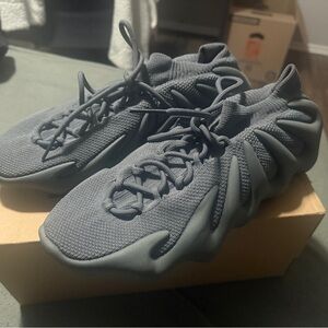 Yeezy 450 new size 11 stone teal